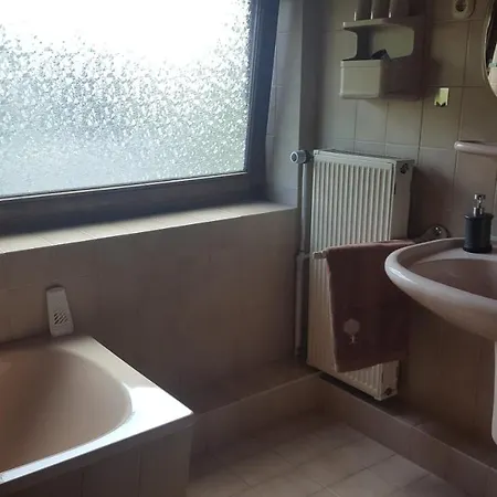 Zimmer in einem Privathaus Privatunterkunft